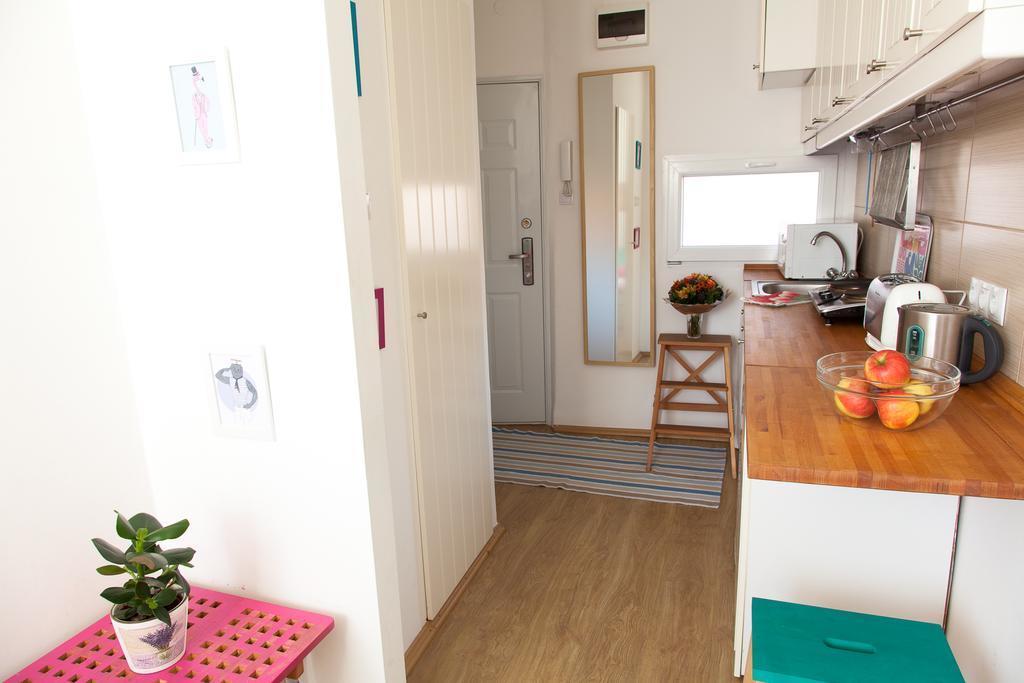 Self Check-In Eco Studio In The Heart Of Buda 부다페스트 외부 사진